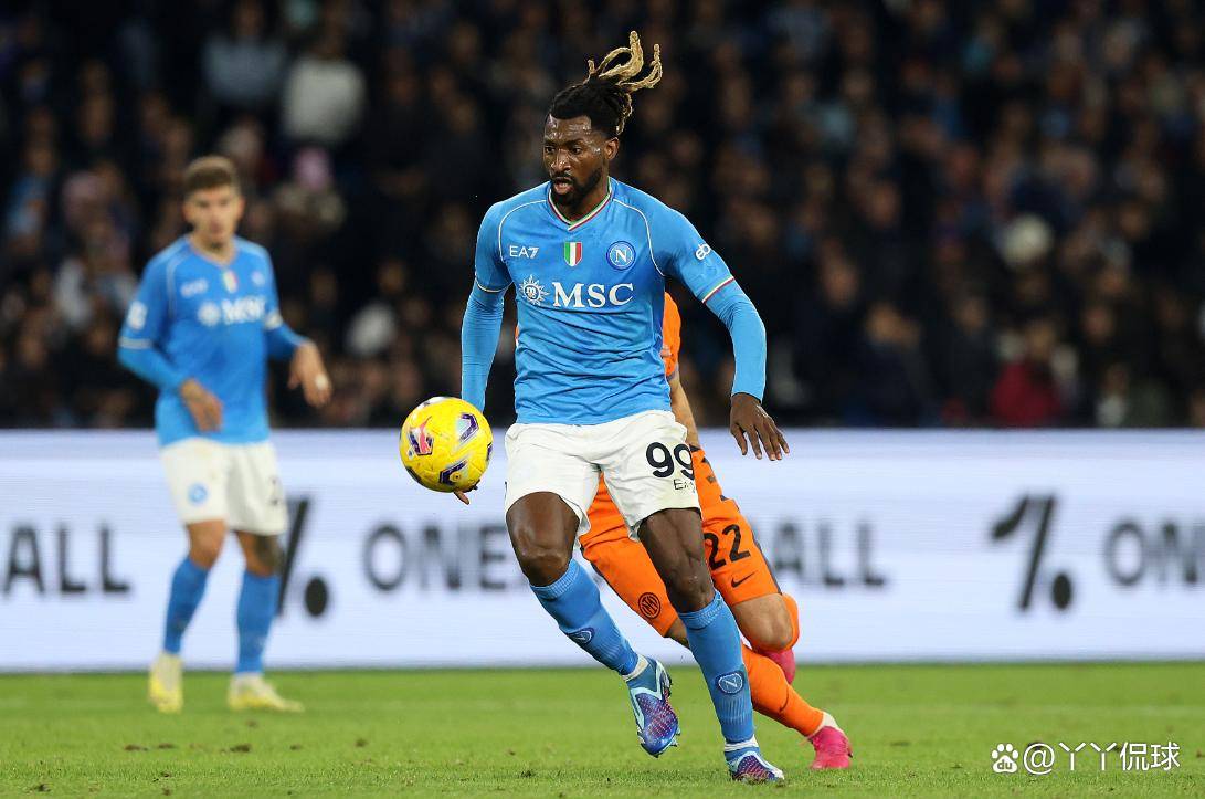 ayx sports-赛地聚焦：欧冠赛前热度飙升，那不勒斯单刀错失，话题不断，数据趋势出现新变化的简单介绍-ayx sports